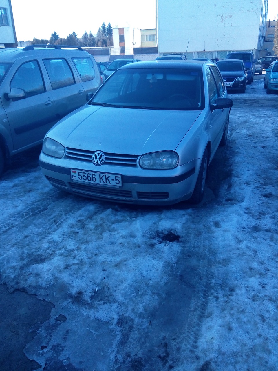 Черная крыша — Volkswagen Golf Mk4, 1,9 л, 2003 года | стайлинг | DRIVE2