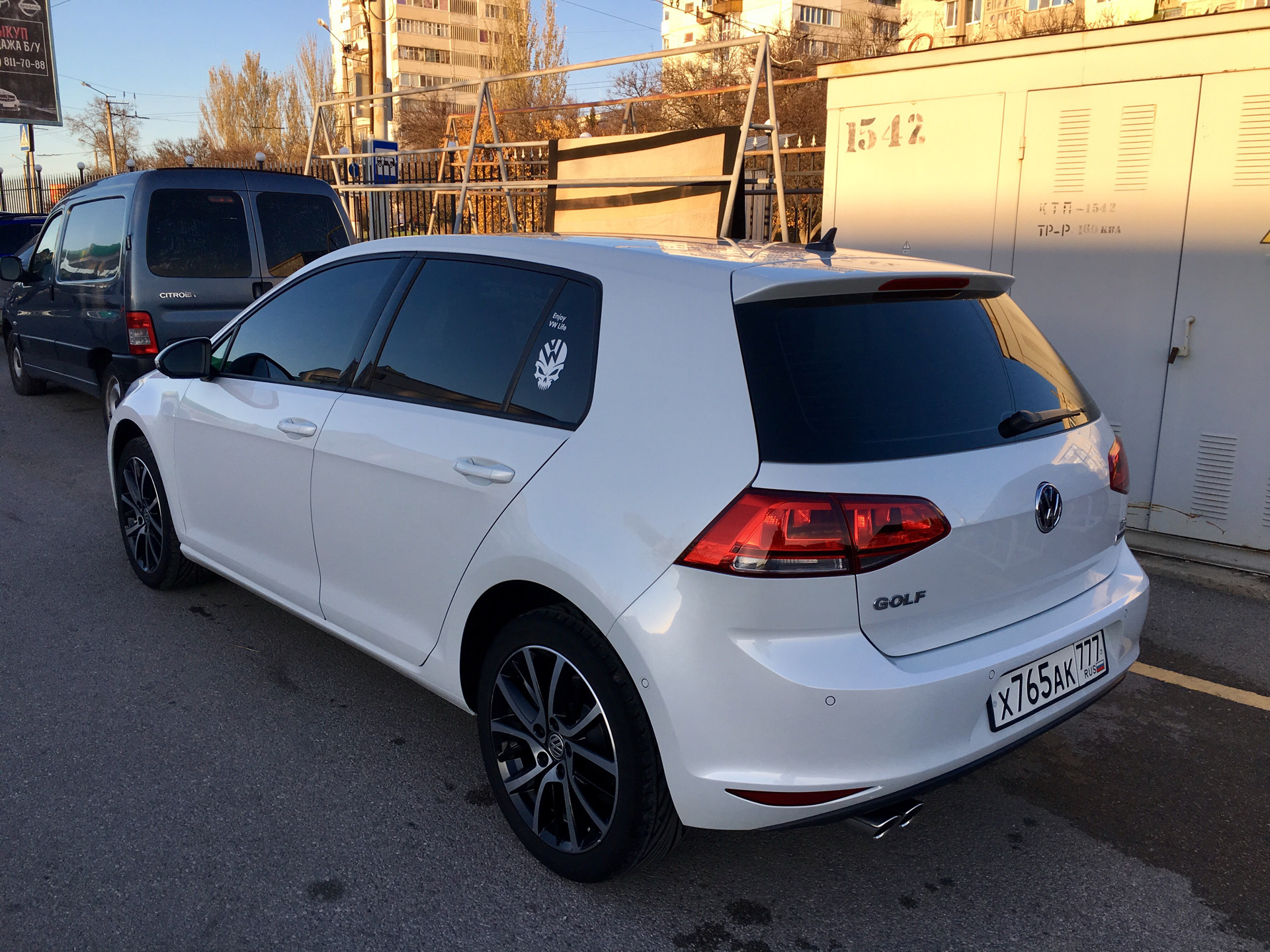 Volkswagen Golf 6 бункер