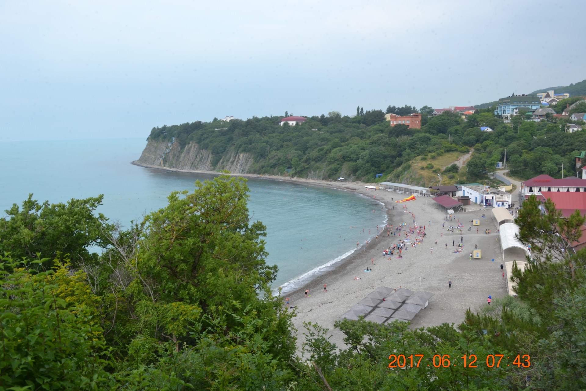 Замок у моря головинка пляж фото