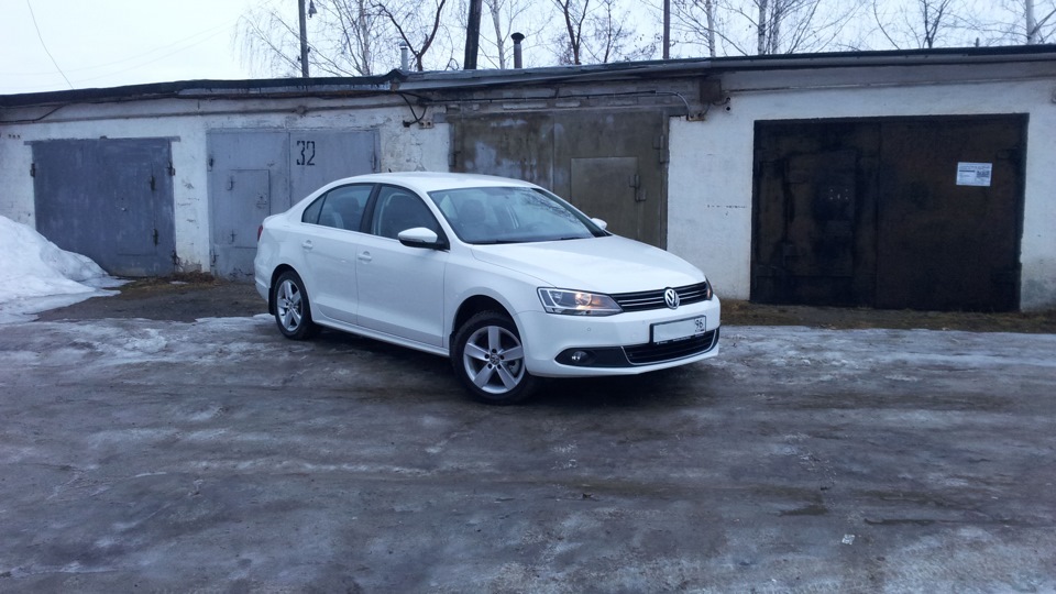 вибрация двигателя при прогреве — Volkswagen Jetta VI, 1,4 л, 2013 года ...