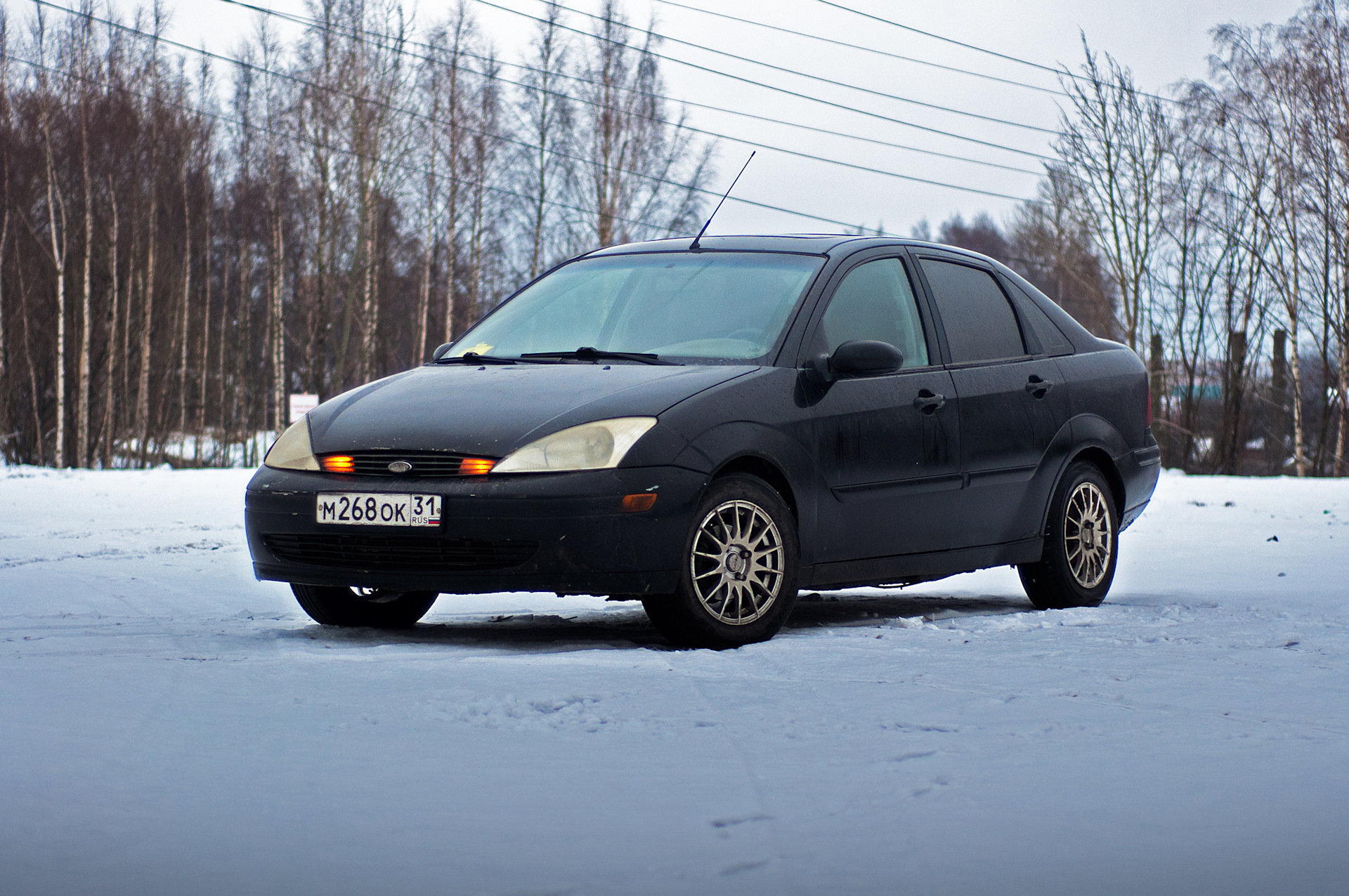 Форд фокус 1 седан. Ford Focus, 2002 седан 2.0. Ford Focus, 2002 седан 2.0 черный. Форд фокус 2002 года седан. Форд фокус седан 2 поколения 2002 года.