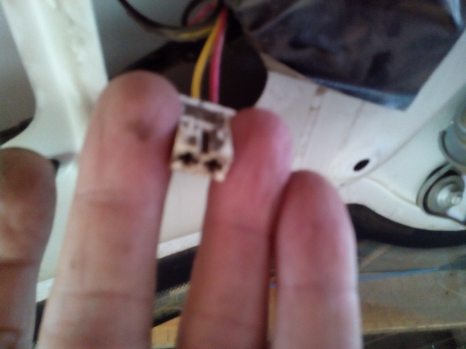 открывание багажника с кнопки в салоне и с Д/У — Lada Калина универсал ...