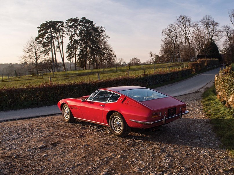 Maserati Ghibli v8