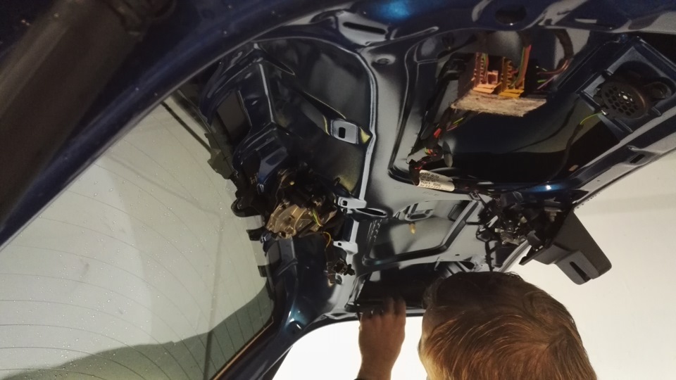 Крышка багажника, доделывание омывателя. — Skoda Octavia Combi A7 Mk3