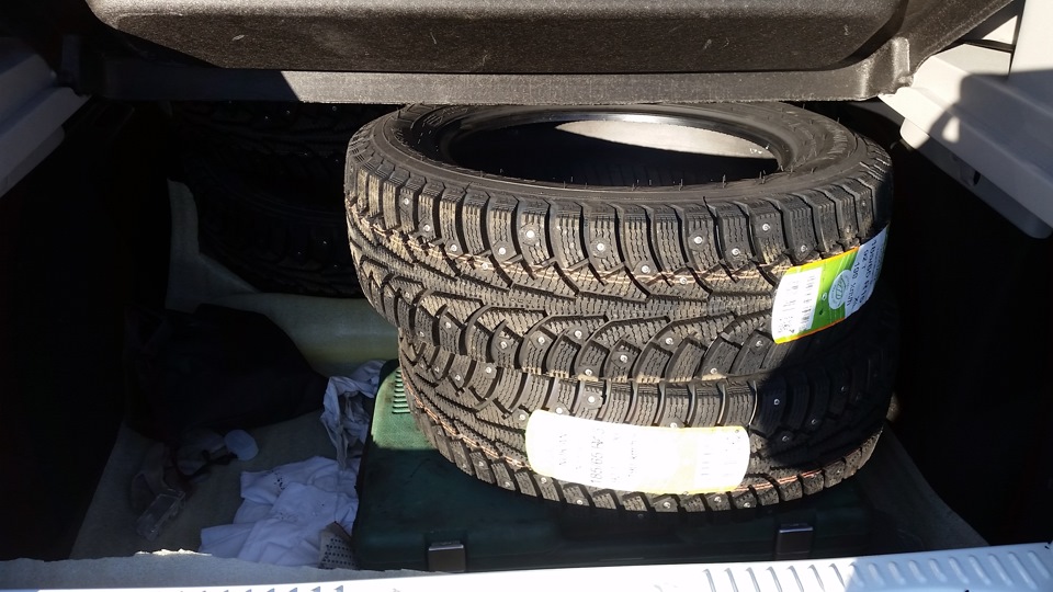 шиномонтаж за 600р 63-15-85 лесной 51 — Renault Sandero 2G, 1,6 л, 2015 ...