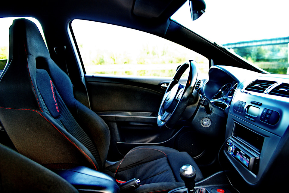 Фото в бортжурнале SEAT Leon Cupra (Mk II)