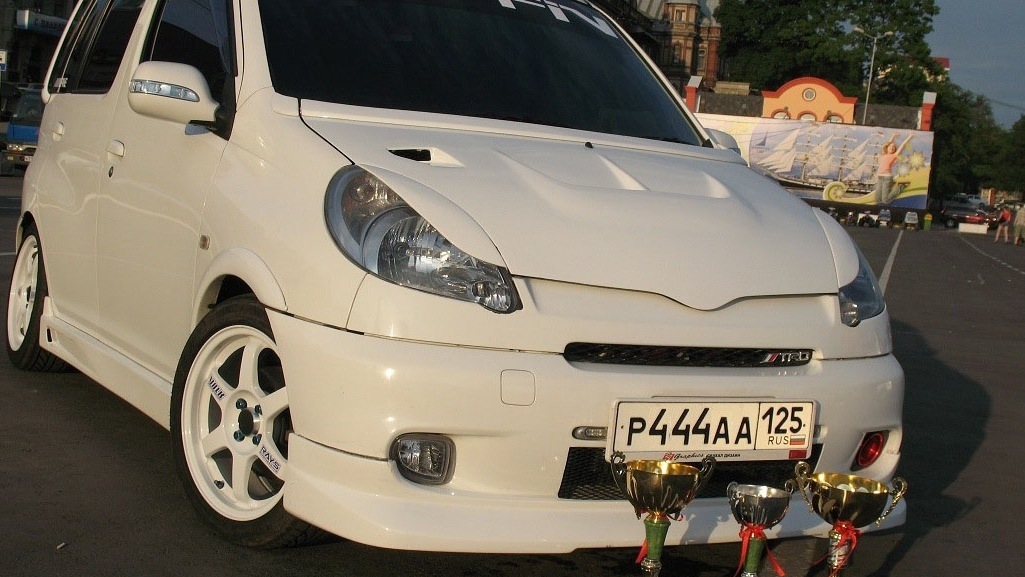 Фото toyota funcargo