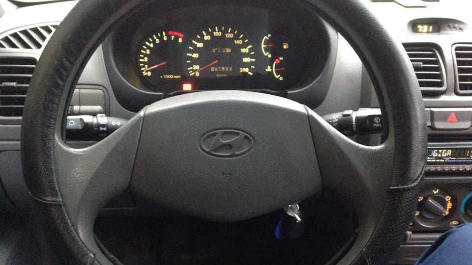 Скрипы в районе задней левой стойки — Hyundai Accent (2G), 1,5 л, 2008 ...