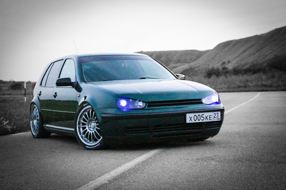 Фотки после окончания кузовных работ! — Volkswagen Golf Mk4, 1,6 л ...