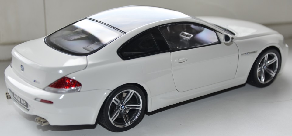 Kyosho bmw m6 online