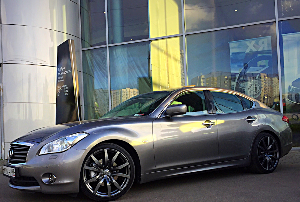 Занижение + 20 диски GTR — Infiniti M (3G), 3,7 л, 2013 года | колёсные ...