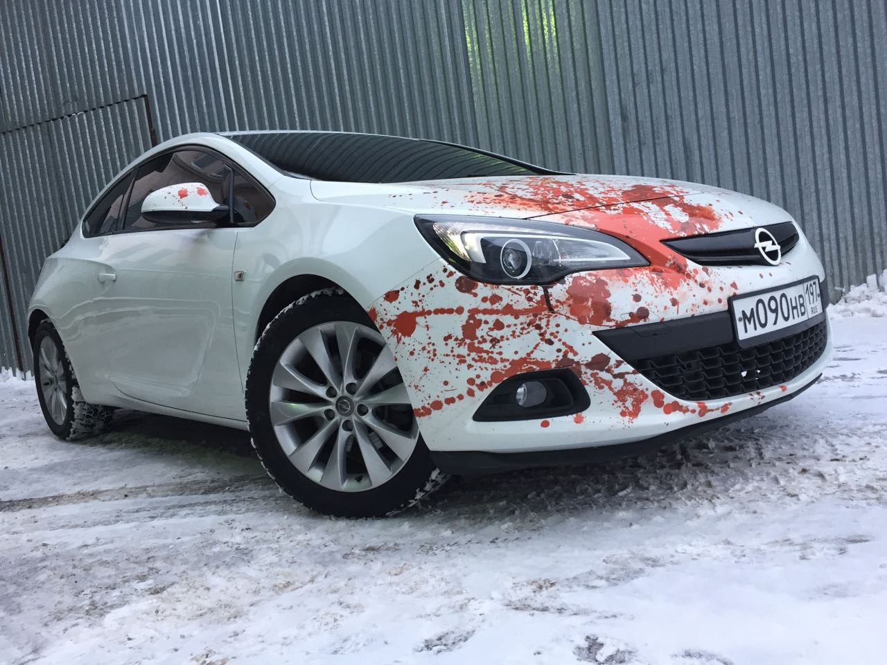 Аэрография Opel Astra GTC