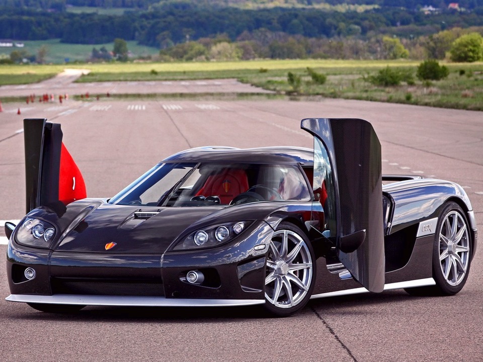 Koenigsegg Doors