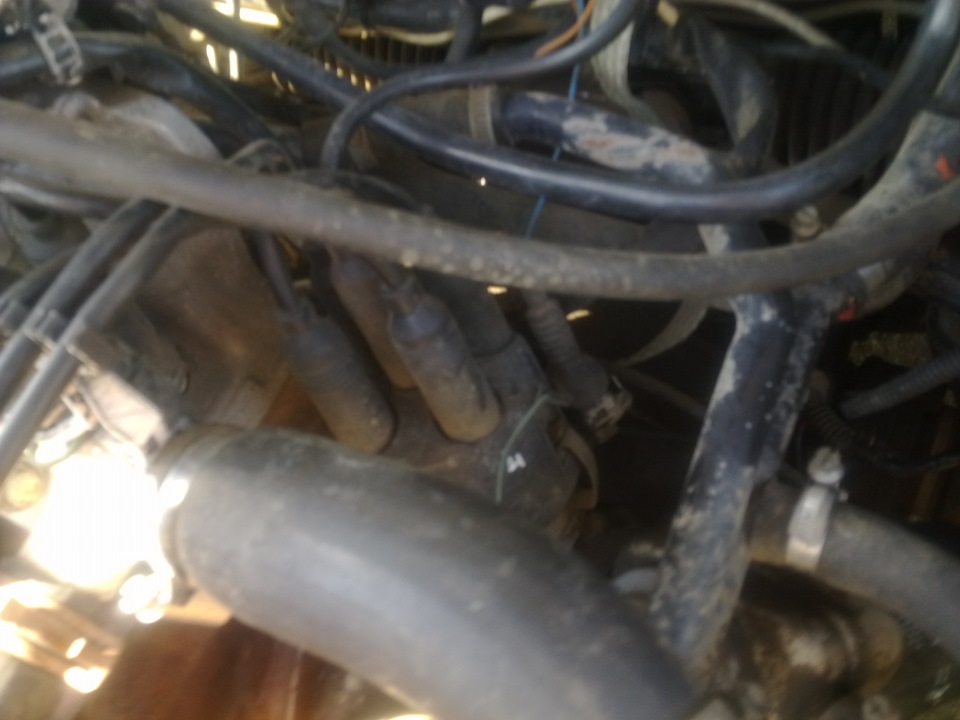 Потенциометр напорного диска — Audi 100 (C4), 2 л., 1992 года | своими ...