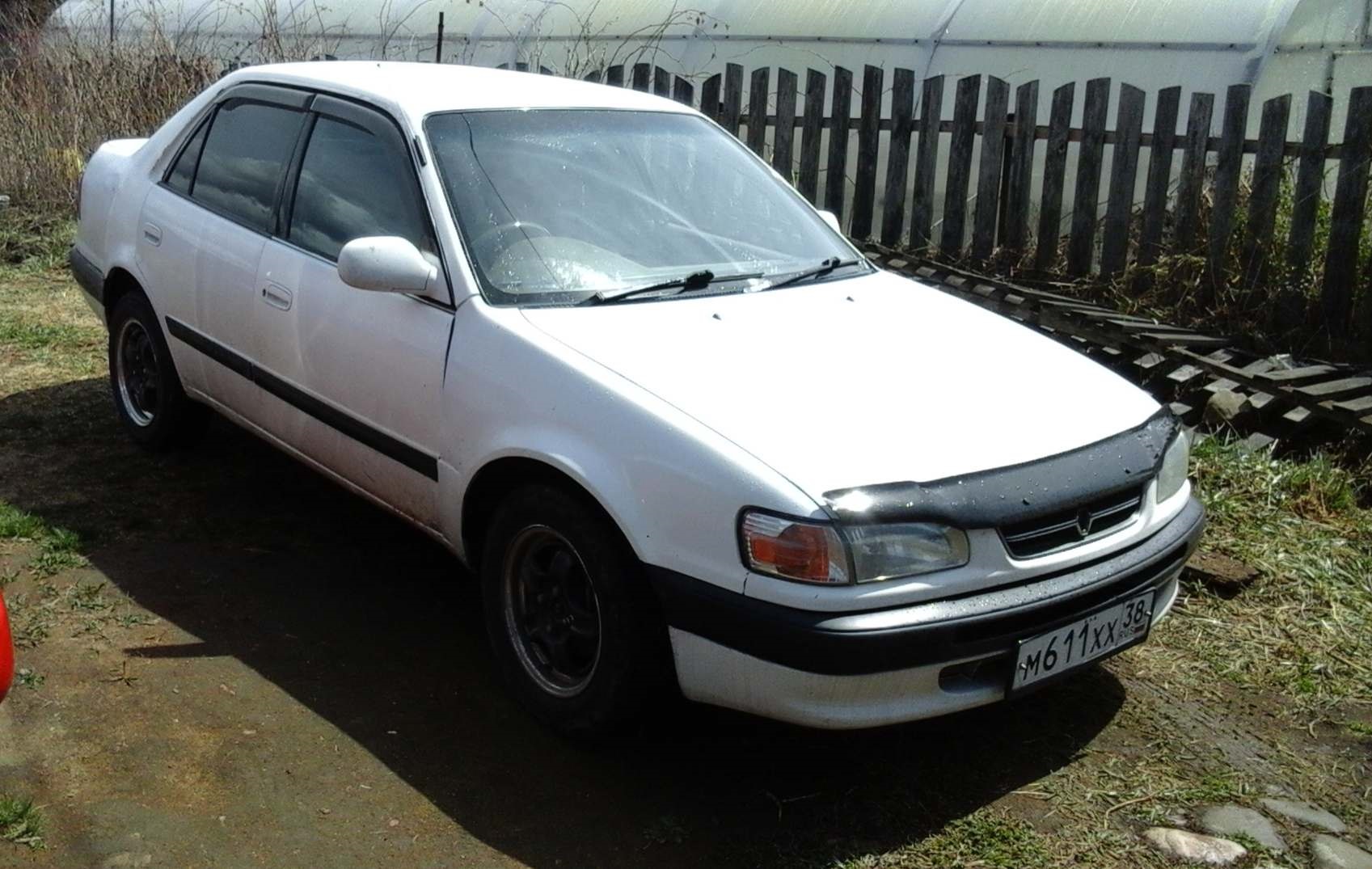 Молдинги toyota corolla