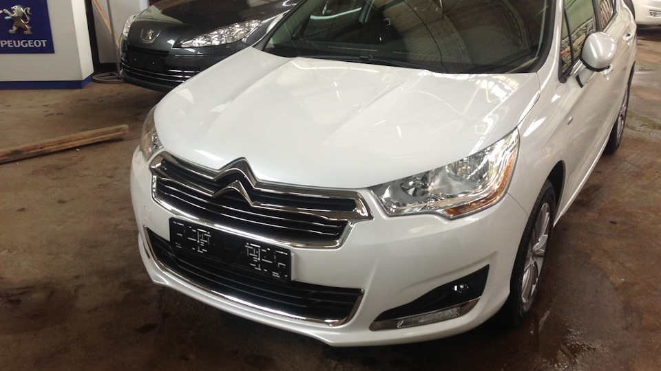 Погас экран — Citroen C4 (2G), 1,6 л, 2014 года | поломка | DRIVE2