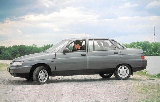 lada premier