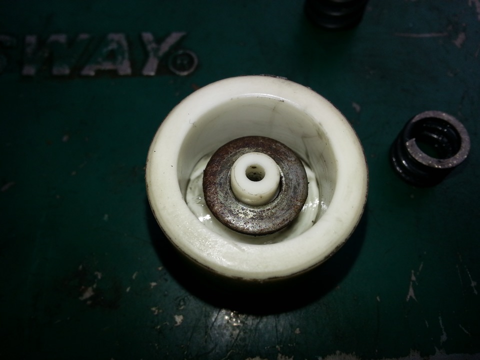 Устраняем люфт в рулевой рейке без съема — Plymouth Breeze, 2,4 л, 2000 ...