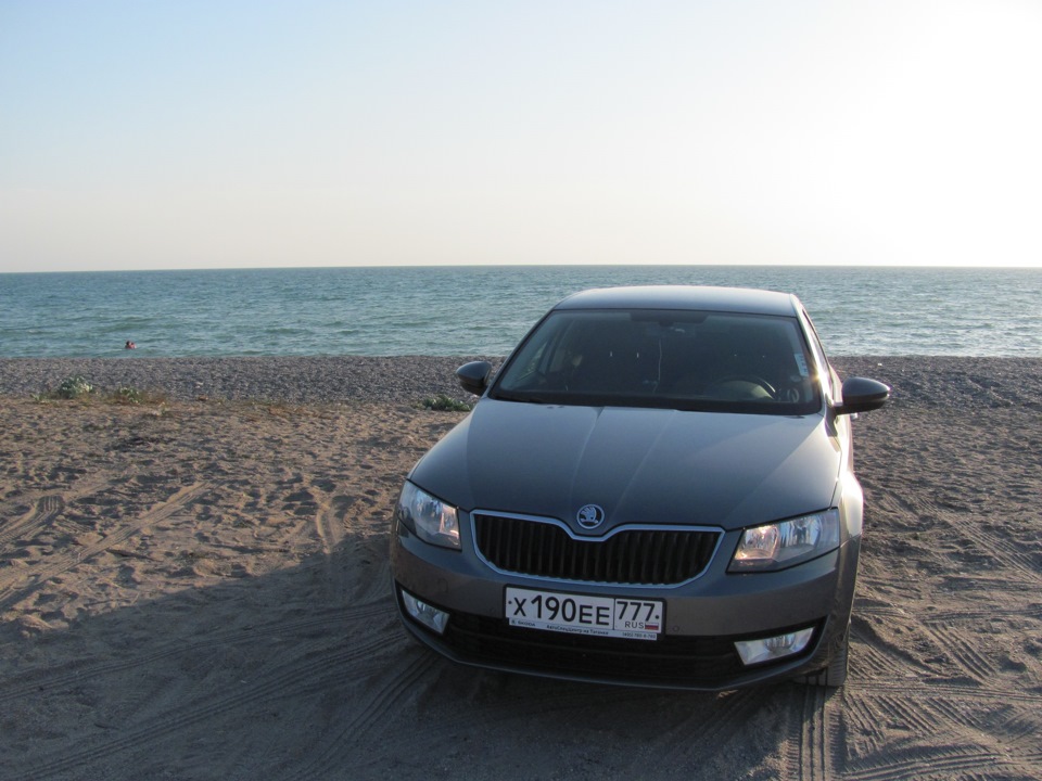 Шкода в крыму. Skoda Octavia Крым. Skoda Octavia Крым бункер.