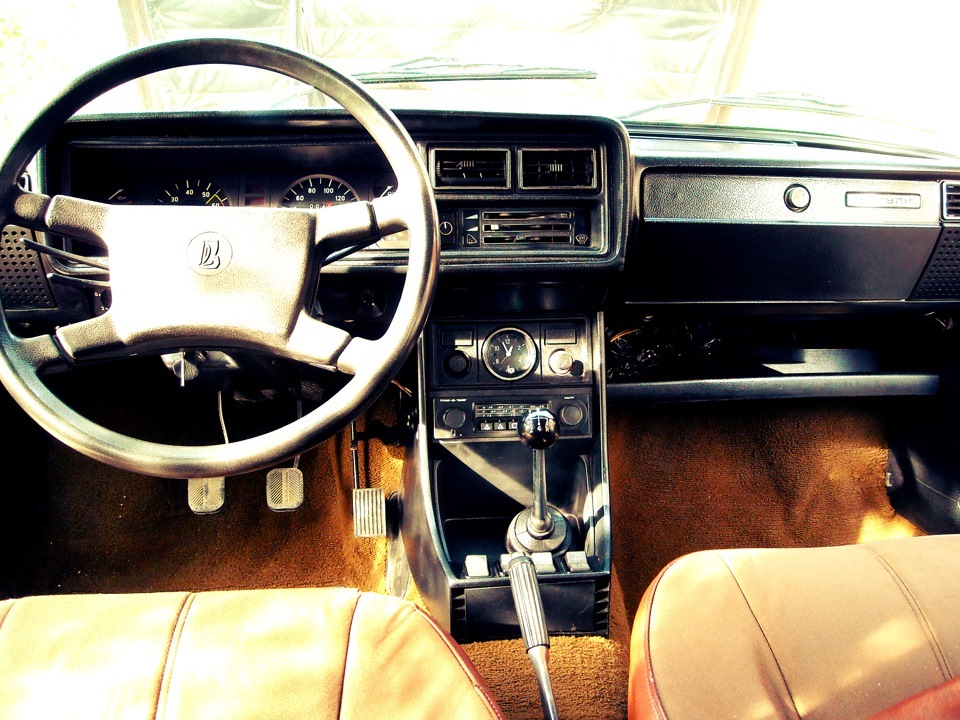 фото салона - Lada 2107, 1,5 л, 1997 года фотография DRIVE2