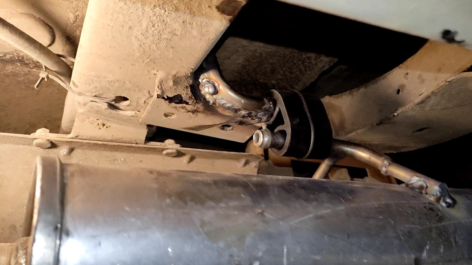 6446Wr4teQZr7INAgYltBloUf5Q 960 Как крепится глушитель на патриоте