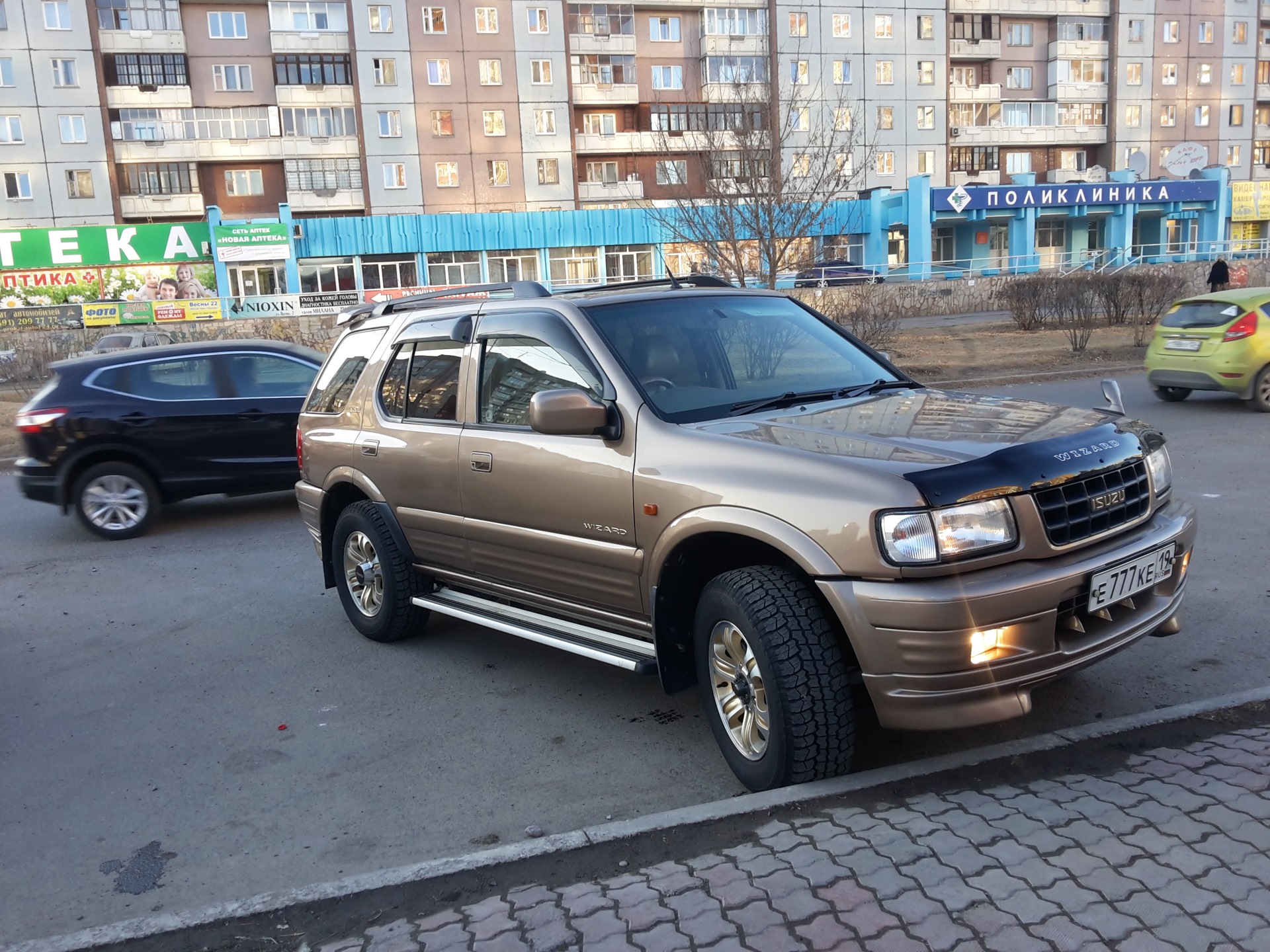 1. Первые впечатления об авто! — Isuzu Wizard, 4 л, 2000 года | наблюдение  | DRIVE2