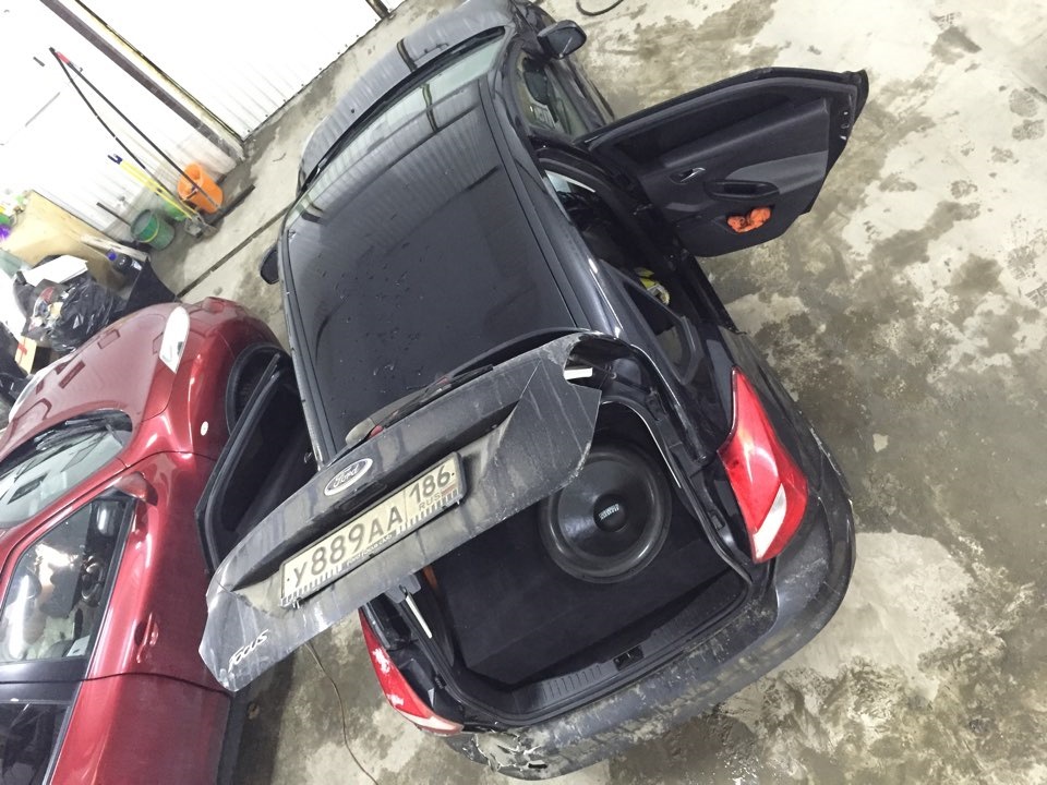 Бум бум — Ford Focus III Hatchback, 1,6 л., 2012 года | автозвук | DRIVE2