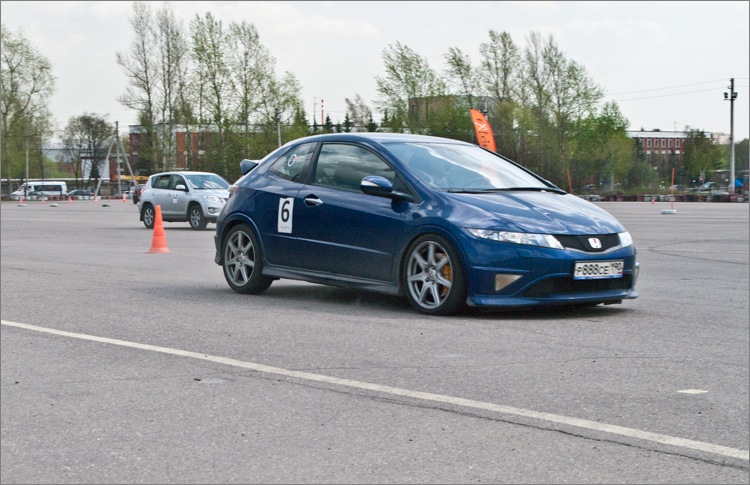 Фото в бортжурнале Honda Civic Type R (3G)