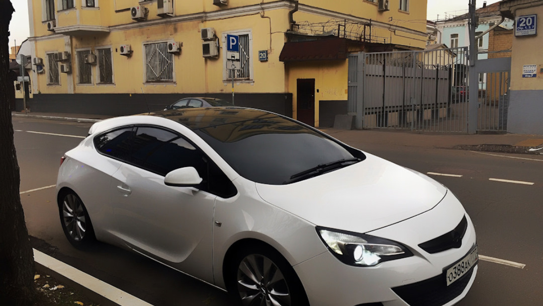 opel astra h с панорамной крышей