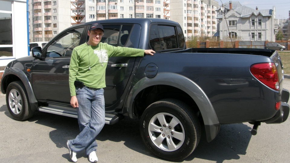 у реки Собь — Mitsubishi L200 (4G), 2,5 л, 2007 года | путешествие | DRIVE2