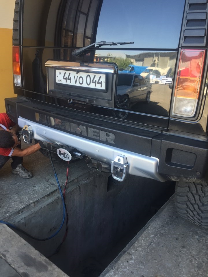 Выхлоп раздвоение, на две стороны)) — Hummer H2, 6 л., 2003 года ...