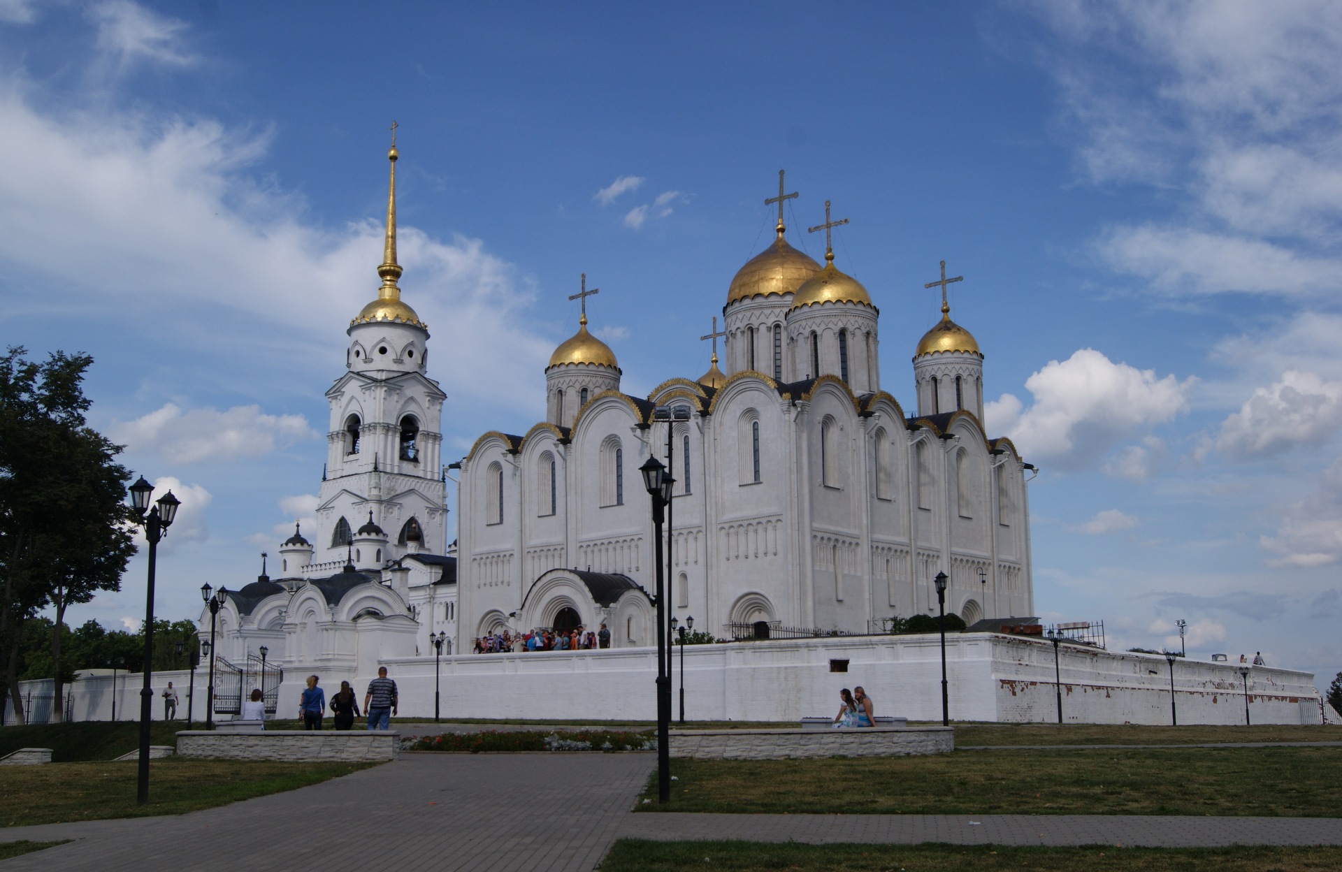 Кафедральный Успенский собор во Владимире, 1158—1161