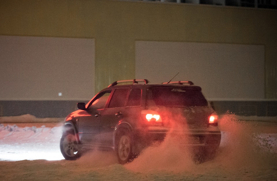 Дрифт у окея — Mitsubishi Outlander (1G), 2 л, 2006 года | обкатка | DRIVE2