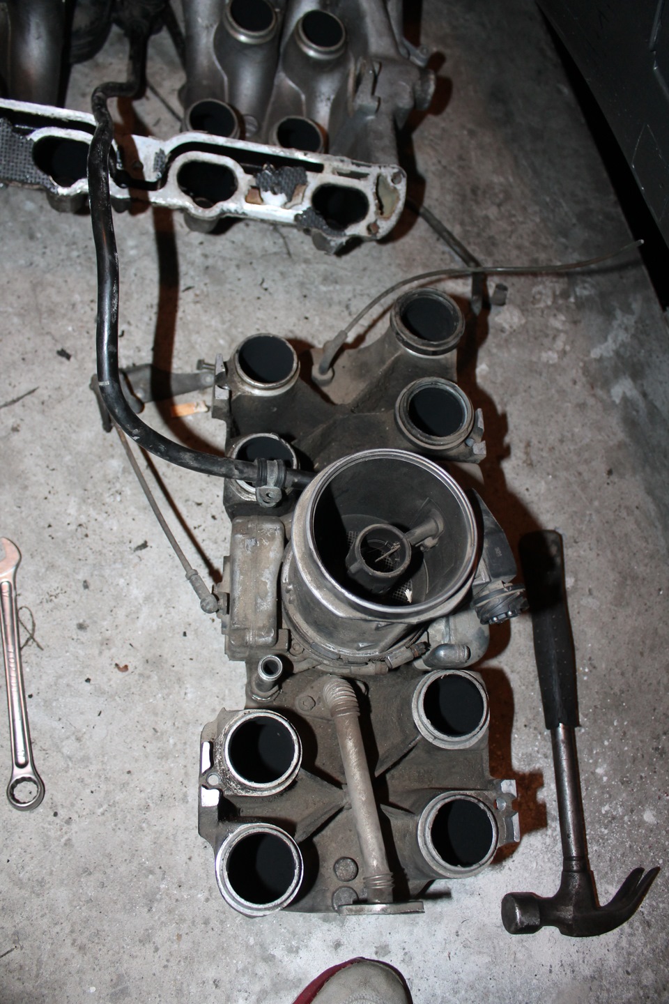 Разборка впускного коллектора — Mercedes-Benz S-Class (W140), 4,2 л ...