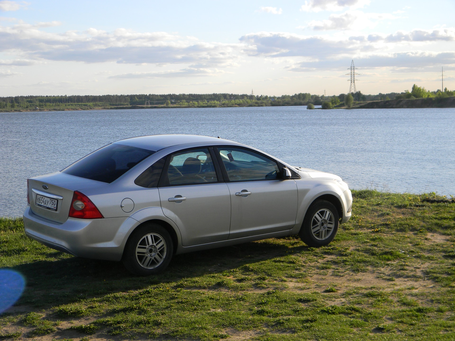 Фф2 седан. Ford Focus 2 седан. Форд фокус седан 2009. Ford Focus II 2009 седан. Ford фокус 2 седан.