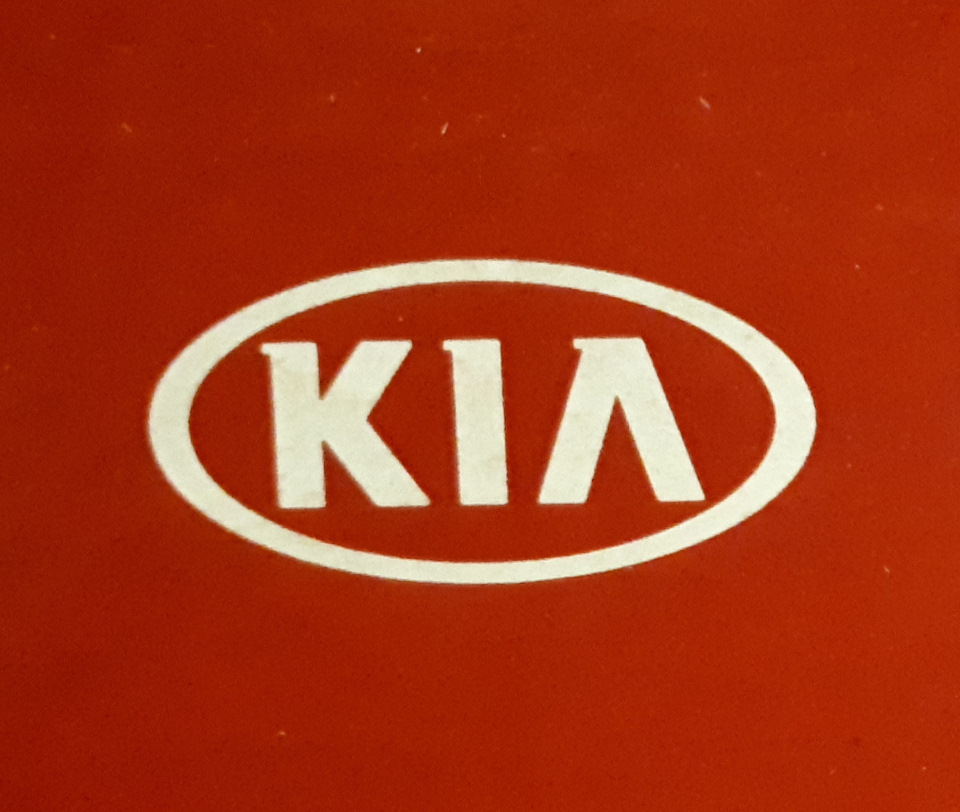 Установка поршня в цилиндр переднего тормозного суппорта — KIA Spectra ...