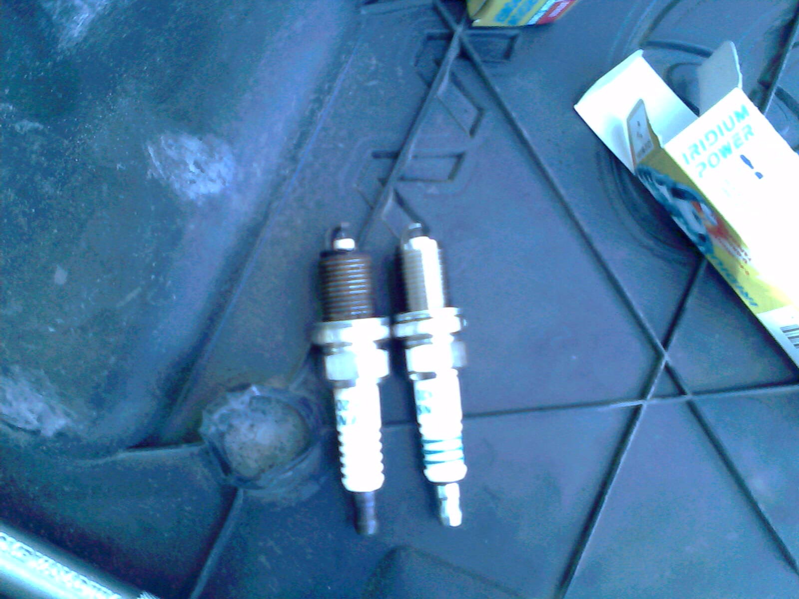 Replacing spark plugs part-2 - Toyota Corolla Runx 18 L 2001