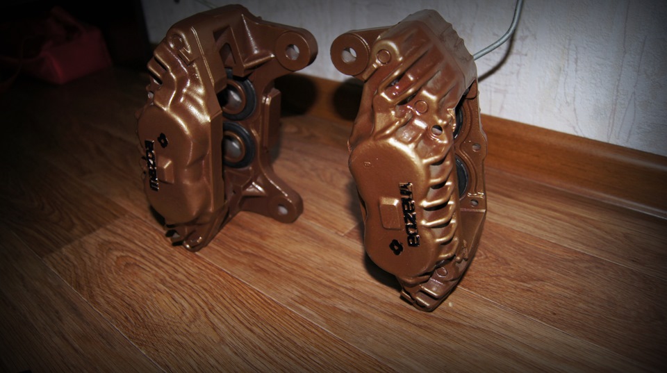 Колодки брембо rs 7. Суппорт 7. Ауди c7 суппорт цветные. Суппорт 7. 8d0615123a.