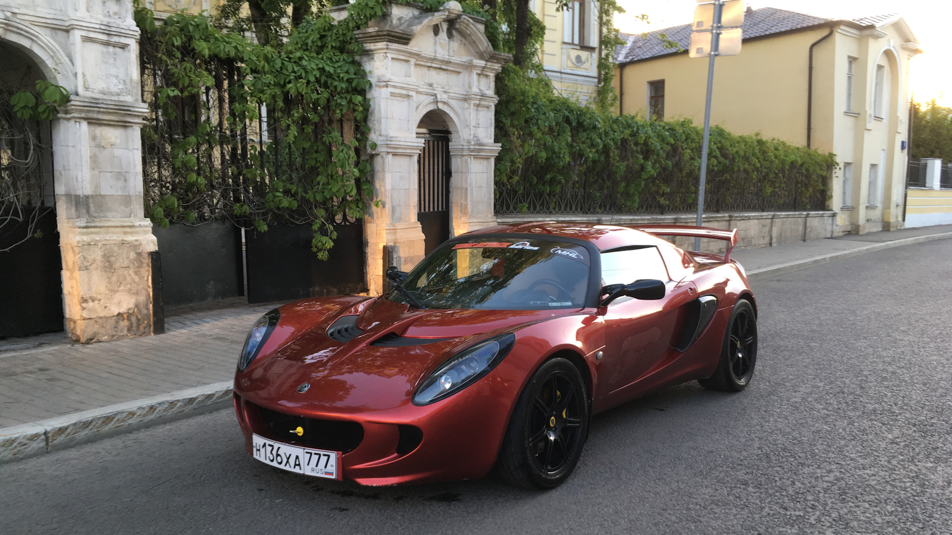 Lotus Elise 1 8