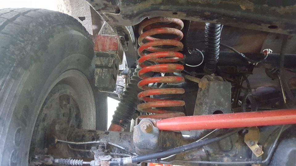 Меняем амортизаторы и пружины — Toyota Hilux Surf (3G), 3 л, 1996 года ...