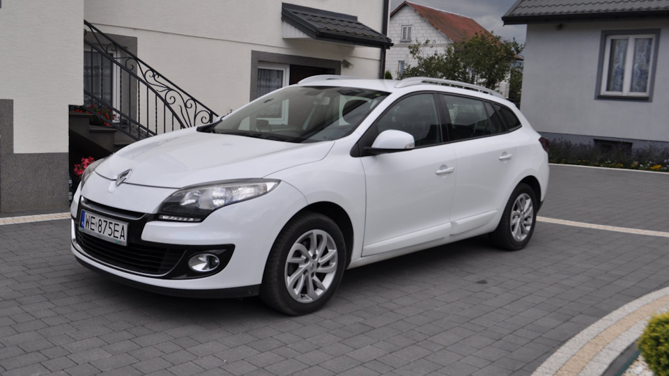 Рено меган 3 дизель фото Renault Megane III 1.5 дизельный 2012 на DRIVE2