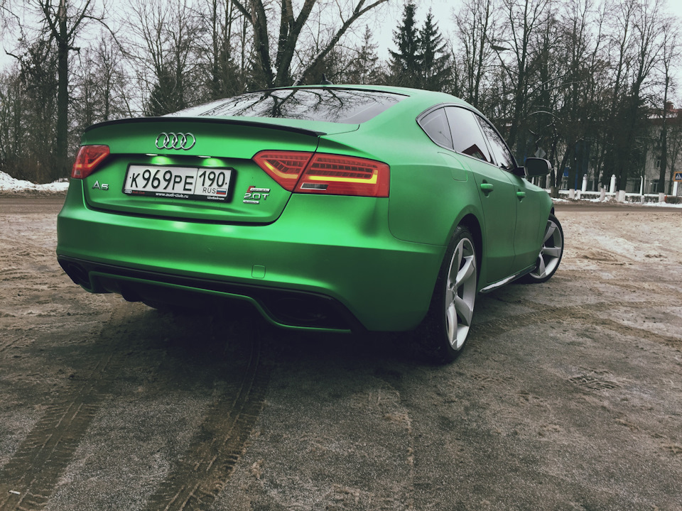 Audi a5 Sportback зеленая