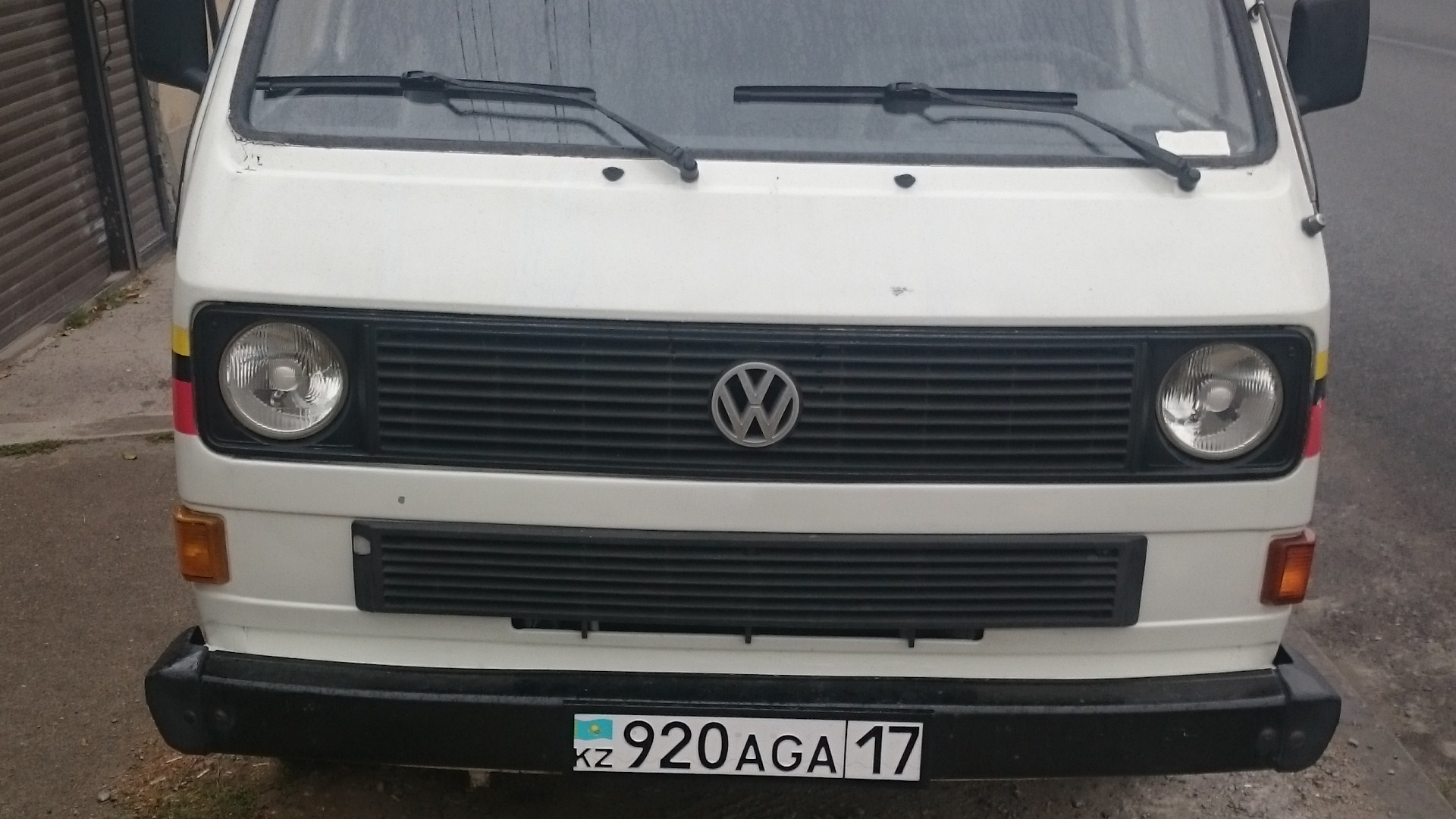 Volkswagen Transporter T3 1.6 бензиновый 1990 | <Три полоски> на DRIVE2