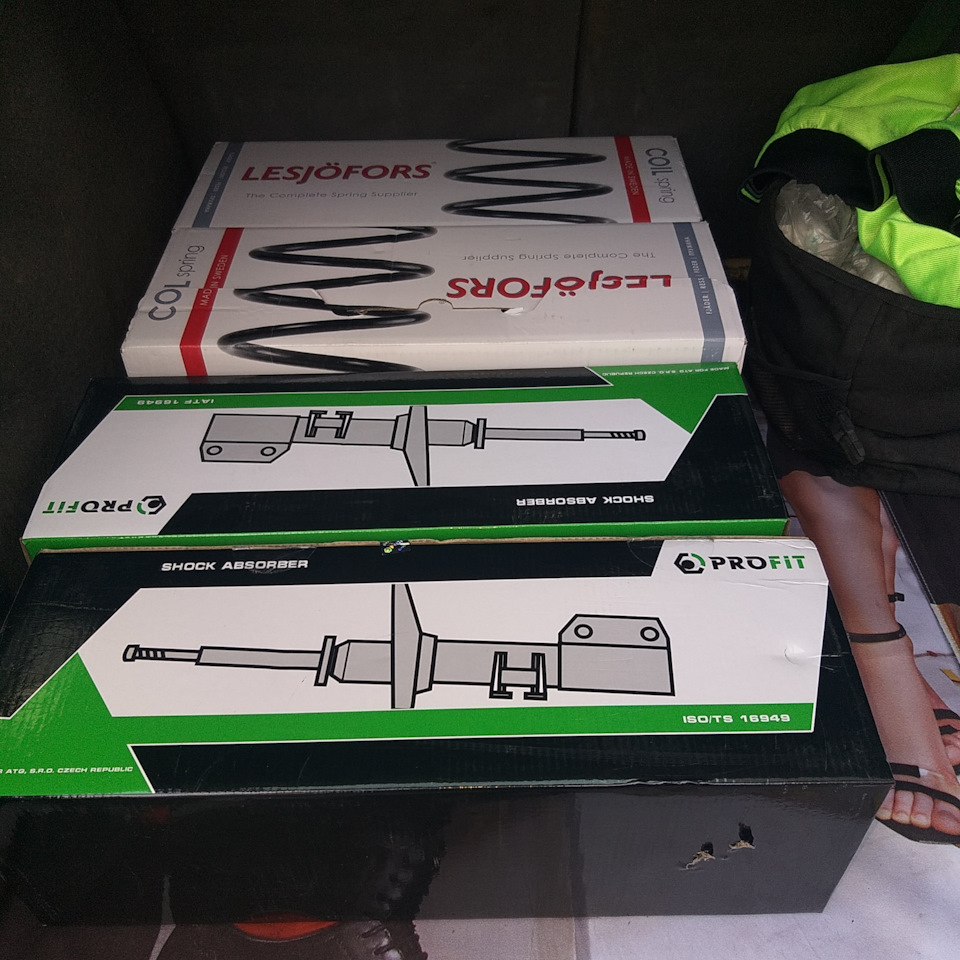 Ремонт передка. — Renault Laguna II, 1,9 л, 2002 года | расходники | DRIVE2