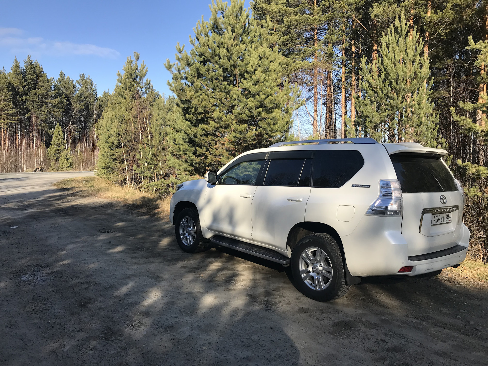 Toyota Land Cruiser 60th