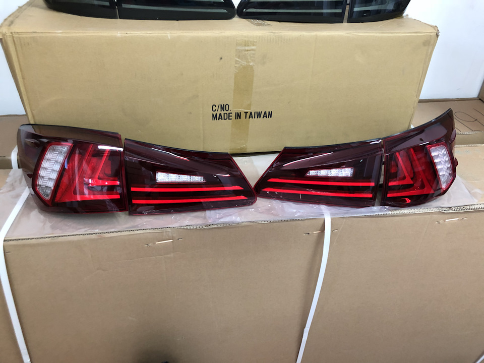 Задние фонари второй рестайлиг - Lexus IS II, 2,5 л, 2008 года стайлинг DRIVE2