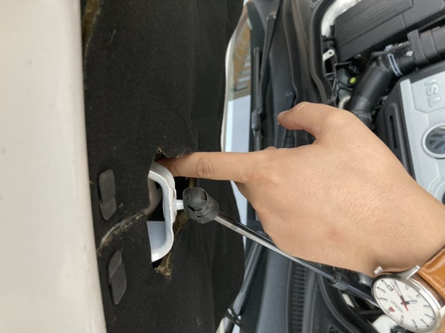 Провисает на полторы фаланги пальца. Че т не очень😕 — Volkswagen Passat CC