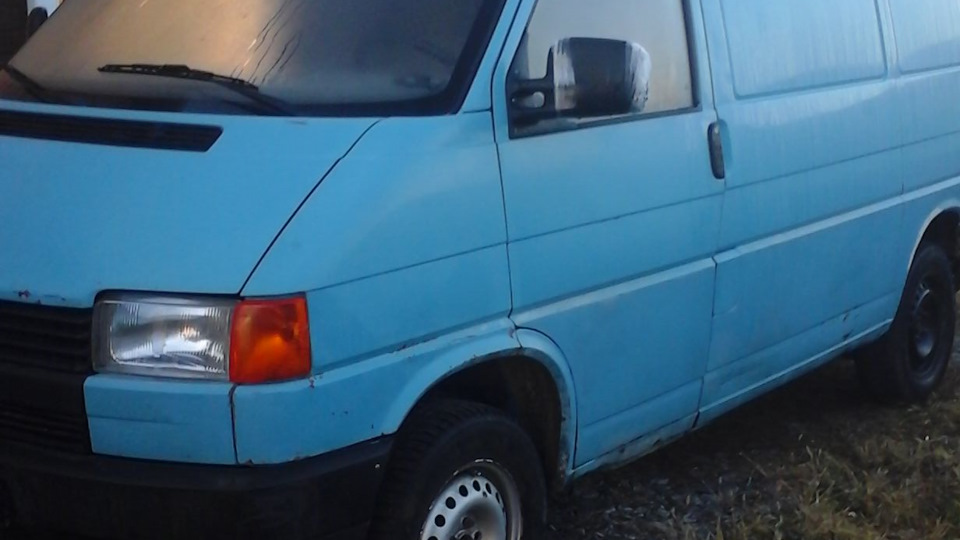 Volkswagen Transporter 1.9 атмо Рабочий чемодан