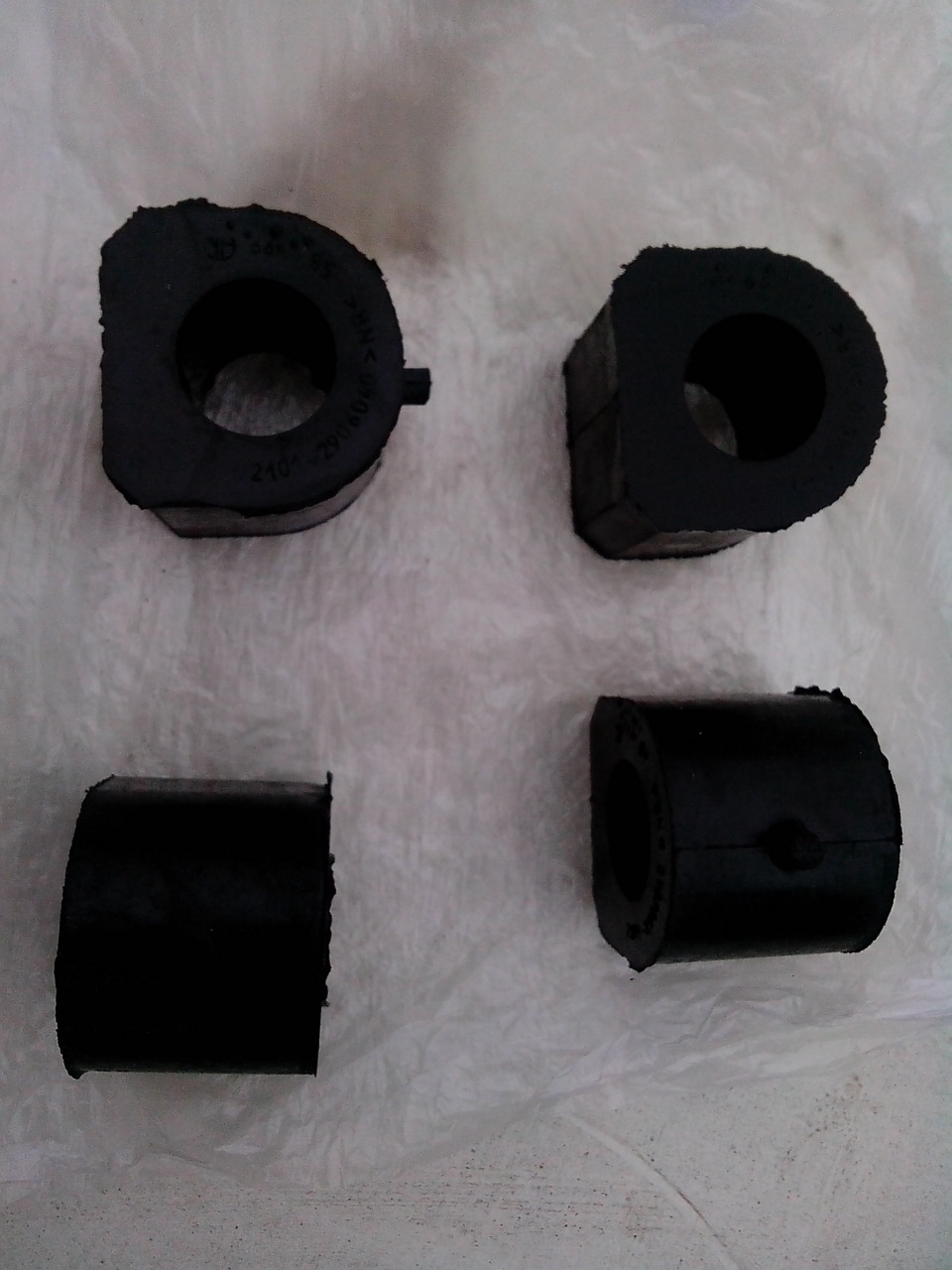 Замена наружных втулок стабилизатора поперечной устойчивости — Lada ...