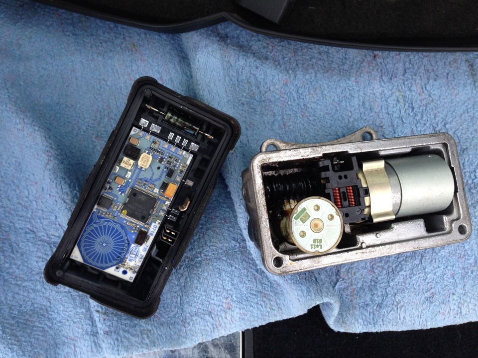 Фото в бортжурнале Mercedes-Benz E-Class Estate (S211)